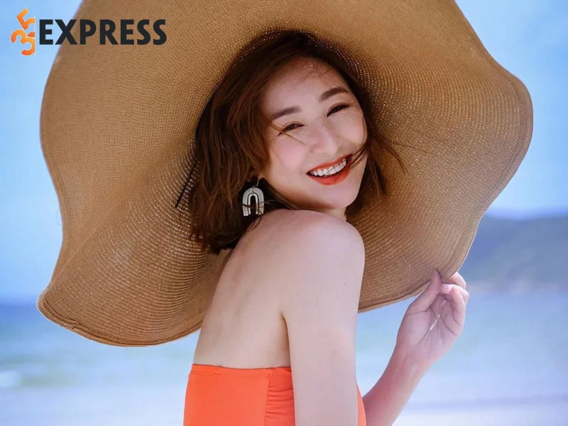 my-nhan-sexy-nhat-dai-tvb-cao-hai-ninh-khoe-anh-quyen-ru-goi-cam-35express
