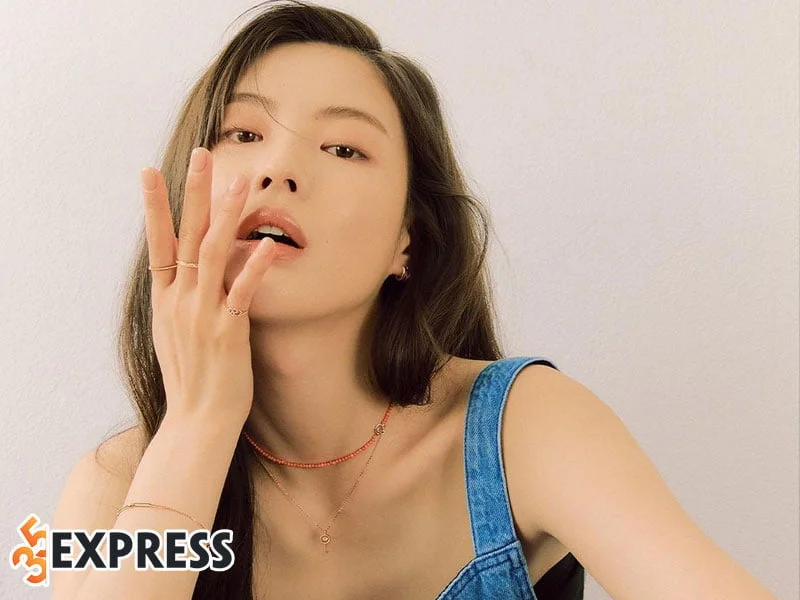 nhung-hinh-anh-xinh-dep-cua-lee-sun-bin-3-35express