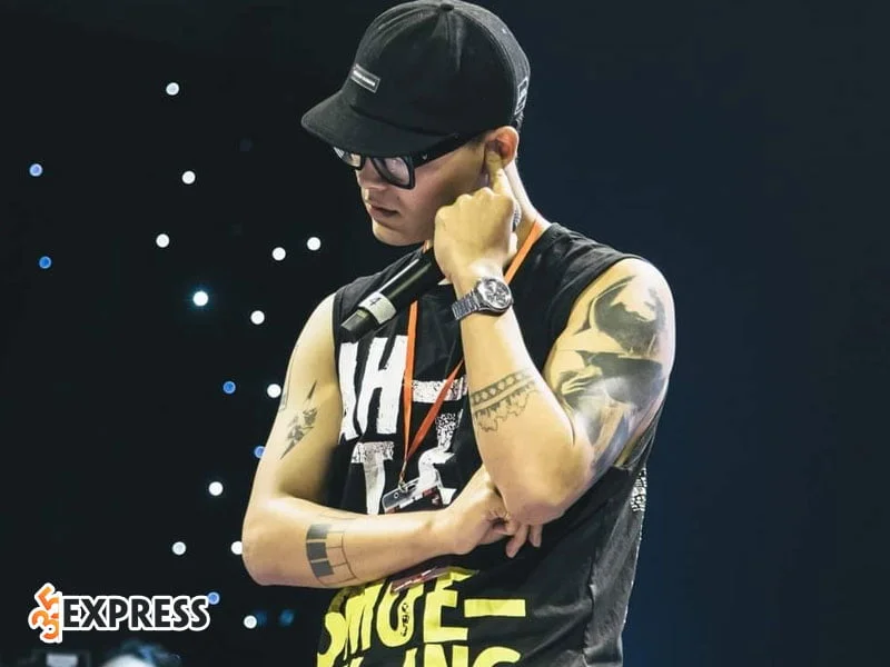 phong-cach-am-nhac-cua-rapper-killic-35express