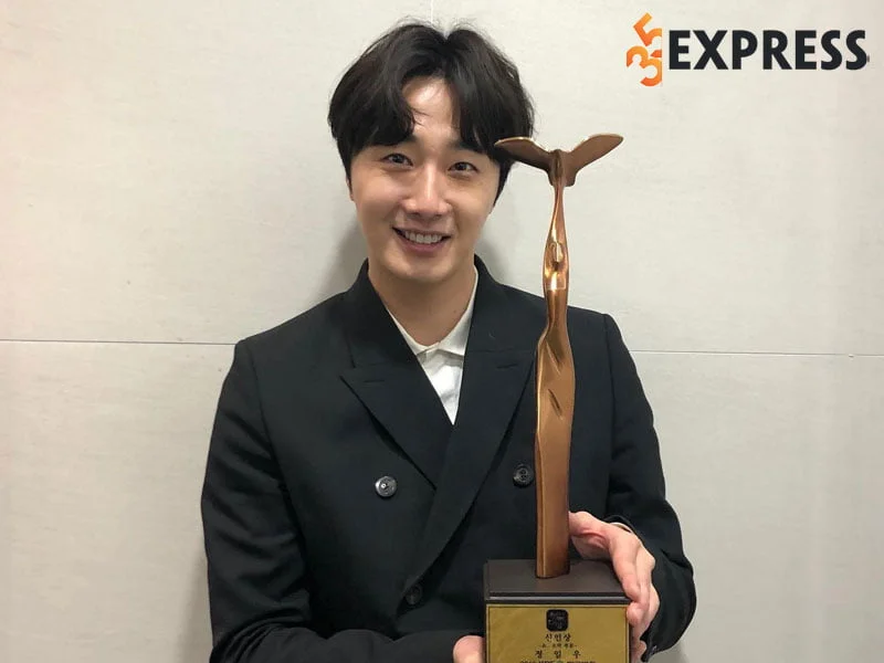 su-nghiep-cua-nam-dien-vien-jung-il-woo-1-35express