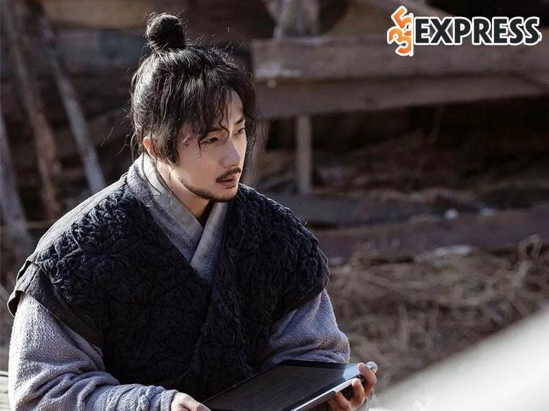su-nghiep-cua-nam-dien-vien-jung-il-woo-35express