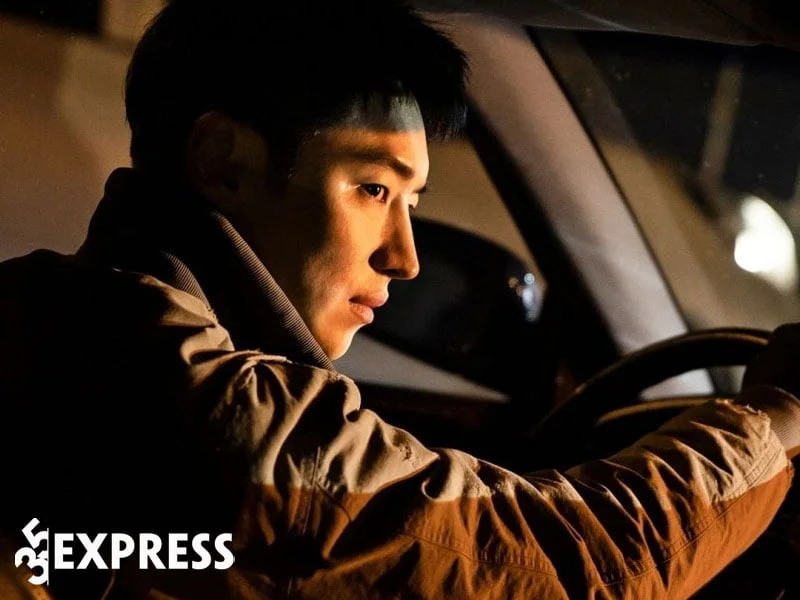 su-nghiep-cua-nam-dien-vien-lee-je-hoon-2-35express