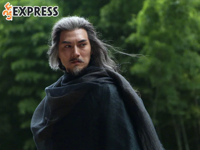 su-nghiep-dien-xuat-hang-dau-cua-nam-dien-vien-nghiem-khoan-2-35express