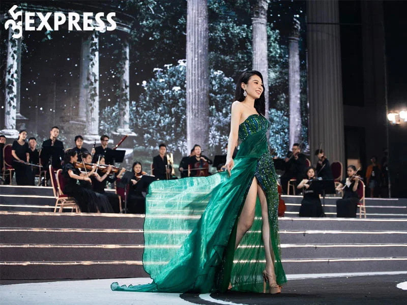 thi-sinh-nguyen-khanh-my-duoc-tuyen-thang-vao-top-20-mwv-35express