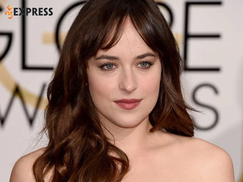 tom-tat-tieu-su-ly-lich-ve-dakota-johnson-35express