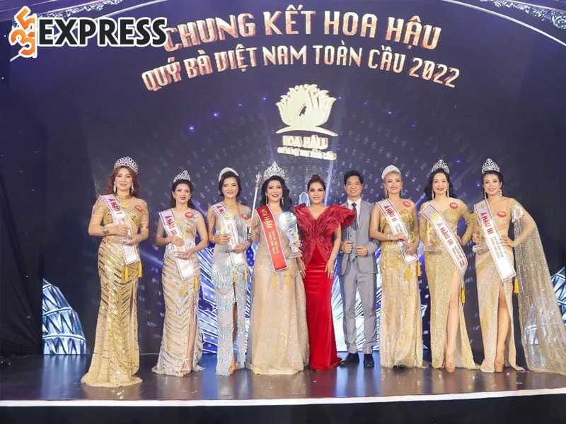 a-hau-dang-thi-huong-bi-tuoc-bo-danh-hieu-a-hau-35express
