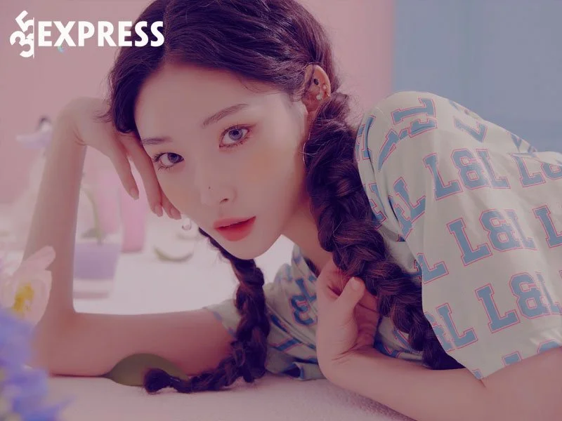 chung-ha-thanh-cong-tren-con-duong-solo-35express