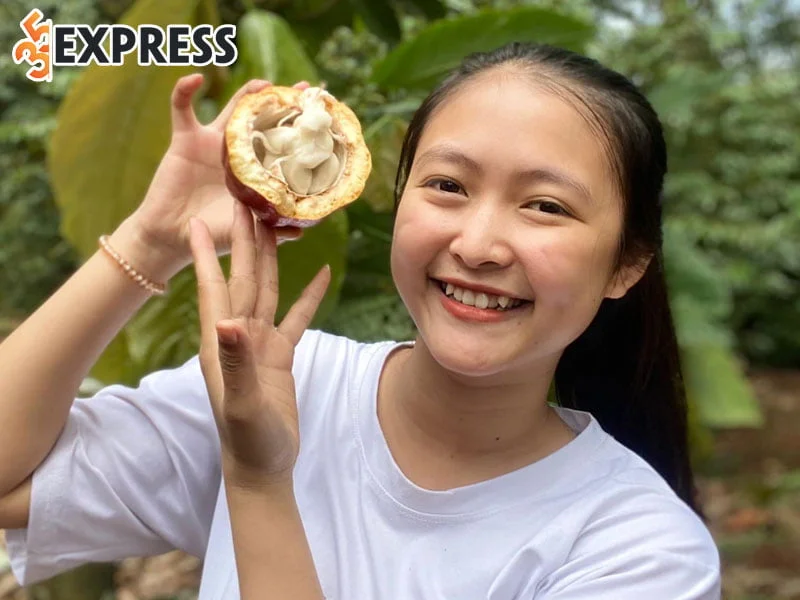 co-duyen-den-voi-tiktok-cua-le-trang-1-35express