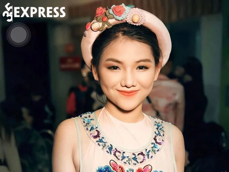 con-duong-tro-thanh-quan-quan-x-factor-cua-myra-tran-35express