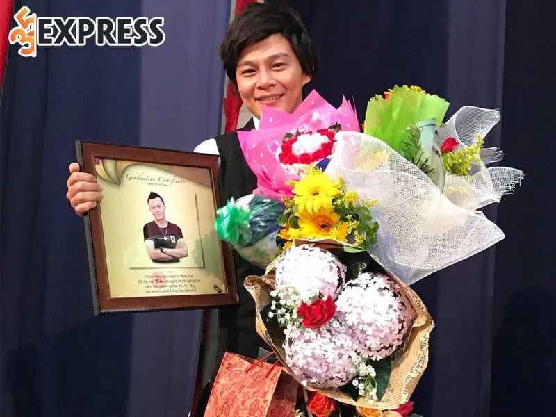 dien-vien-ho-minh-tan-qua-doi-vi-bao-benh-35express