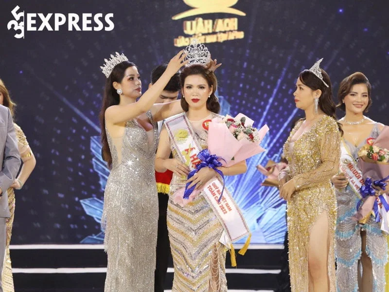 doanh-nhan-dang-thi-huong-la-ai-1-35express
