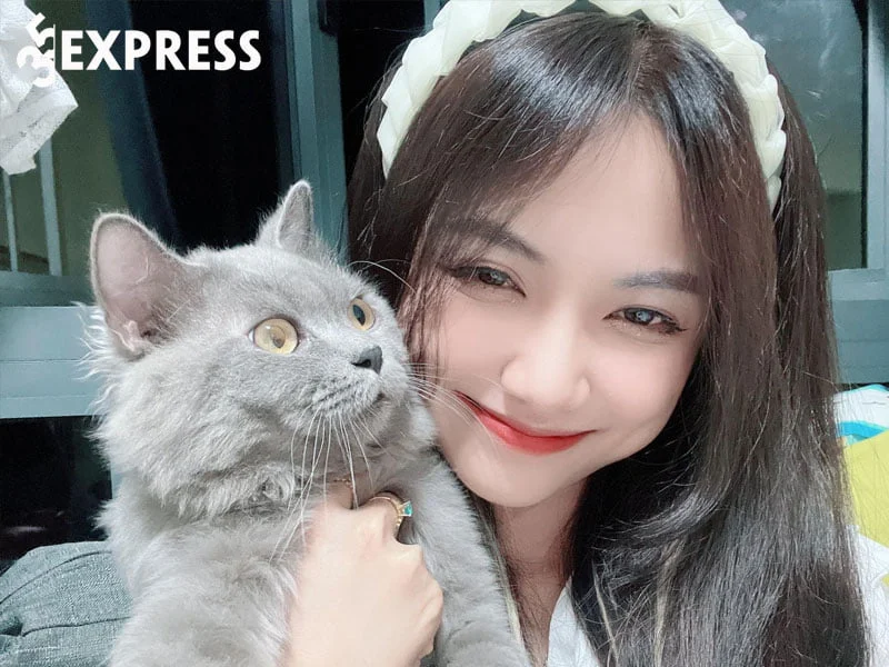 hoang-vi-xuan-streamer-zyzy-noi-tieng-cua-cong-dong-lien-quan-mobile-2-35express