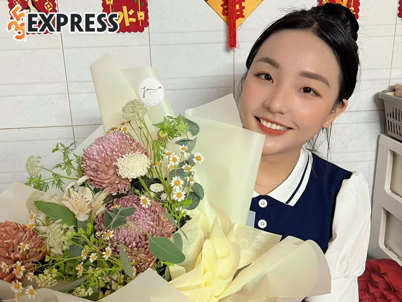hy-khi-duong-duong-hot-tiktoker-duoc-yeu-men-tai-viet-nam-35express