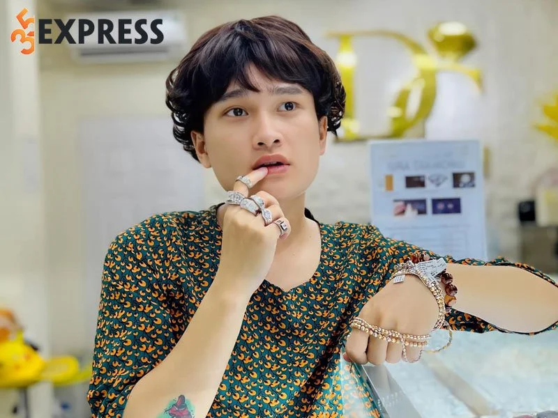 le-lenh-quyen-co-duyen-tro-thanh-tiktoker-cua-chang-trai-nhut-nhat-1-35express