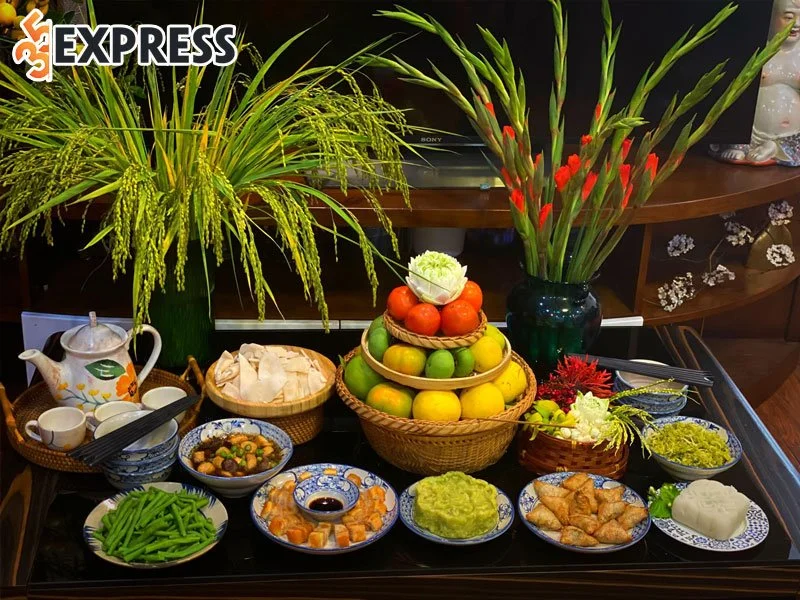 mam-cung-ram-thang-7-gom-nhung-gi-35express