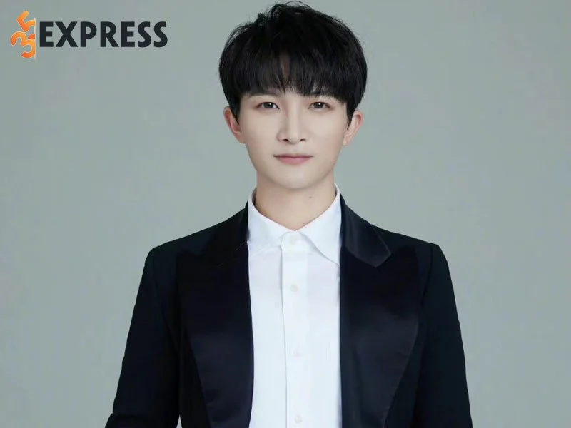 mot-so-hinh-anh-moi-nhat-cua-chau-tham-3-35express