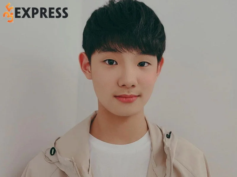 mot-so-hinh-anh-moi-nhat-cua-park-geon-roung-2-35express