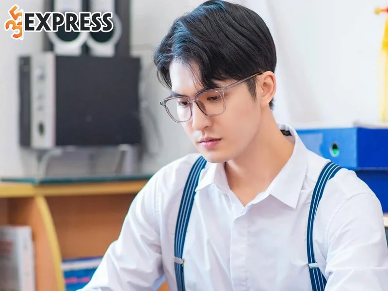nguyen-truc-chang-trai-tre-da-tai-cua-showbiz-viet-1-35express