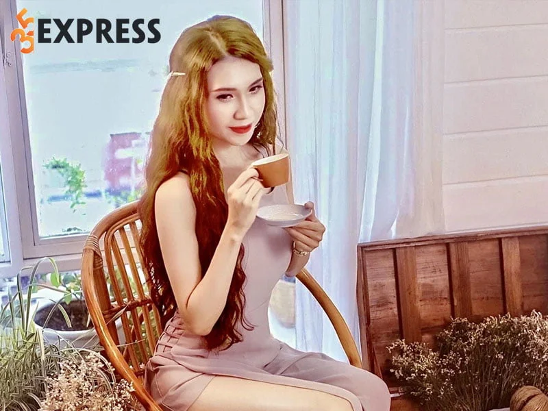 nhac-si-do-thuy-khanh-la-ai-1-35express