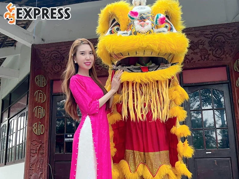 nhung-bai-hat-tieu-bieu-cua-do-thuy-khanh-35express