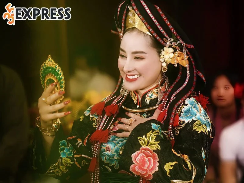 nhung-hinh-anh-cua-co-dong-kim-cuc-5-35express