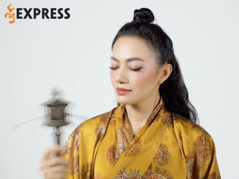 nhung-hinh-anh-cua-tinna-tinh-35express