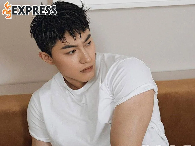 nhung-hinh-anh-dien-trai-cua-kwak-dong-yeon-2-35express