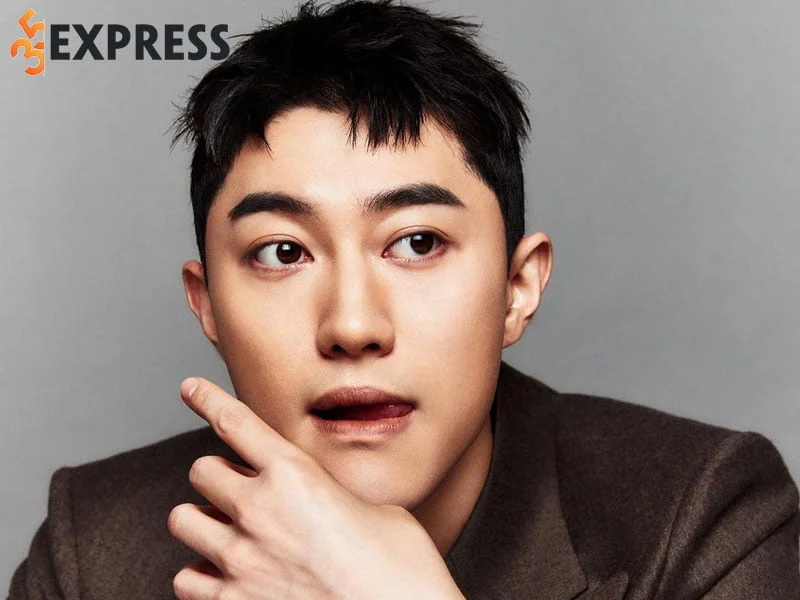 nhung-hinh-anh-dien-trai-cua-kwak-dong-yeon-35express