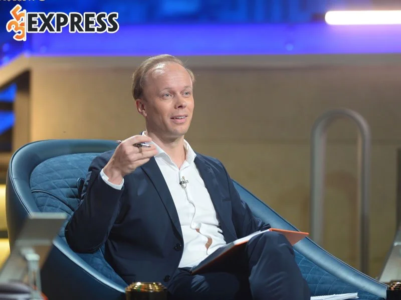 shark-erik-nguoi-ngoai-quoc-lan-dau-tien-xuat-hien-trong-shark-tank-viet-nam-35express