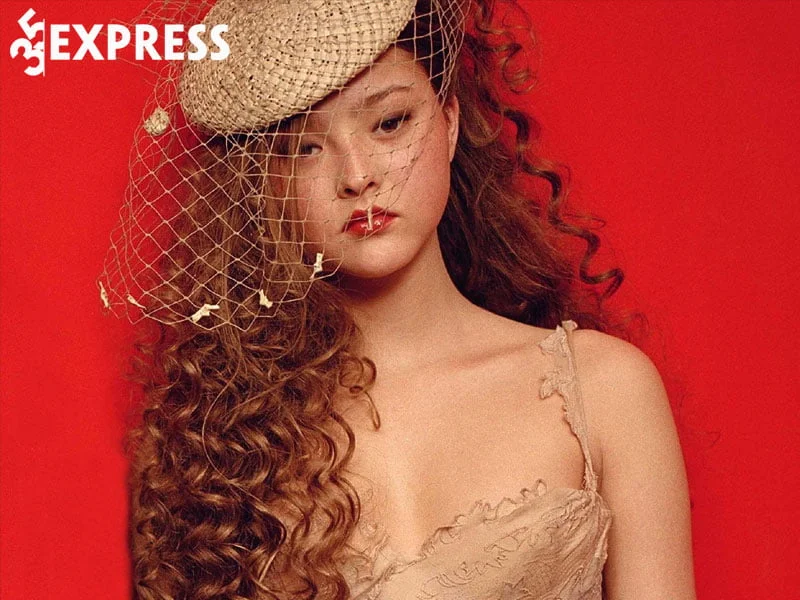 su-nghiep-dien-xuat-cua-devon-aoki-1-35express
