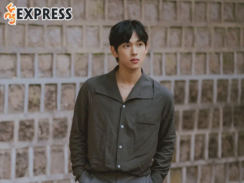 su-nghiep-noi-bat-cua-im-si-wan-4-35express