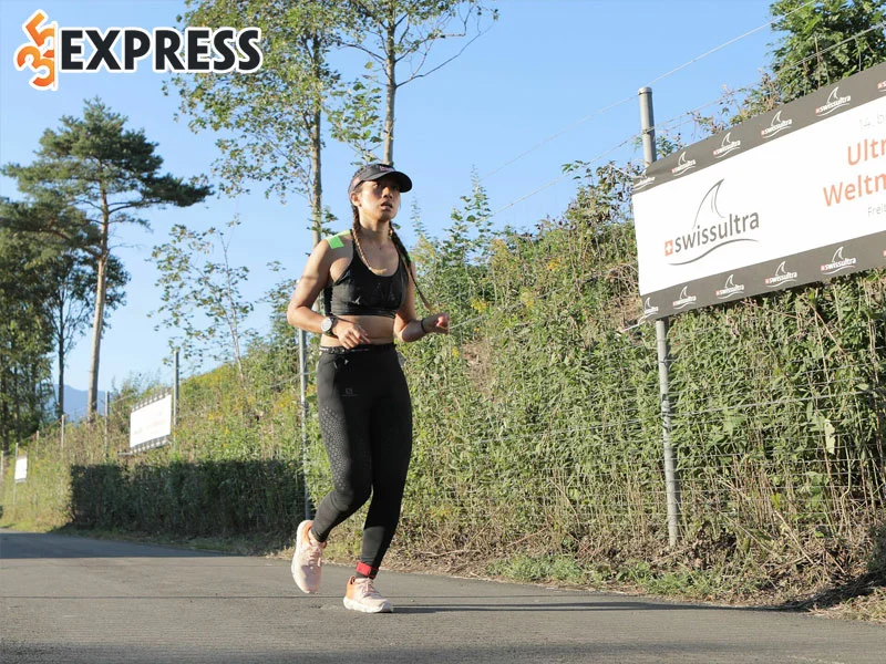 thanh-vu-superwoman-phien-ban-viet-2-35express