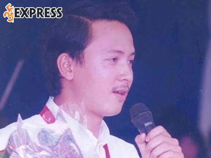 thieu-anh-duong-tu-tai-tu-dien-anh-den-ong-trum-ngan-hang-1-35express