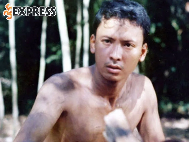 thieu-anh-duong-tu-tai-tu-dien-anh-den-ong-trum-ngan-hang-35express