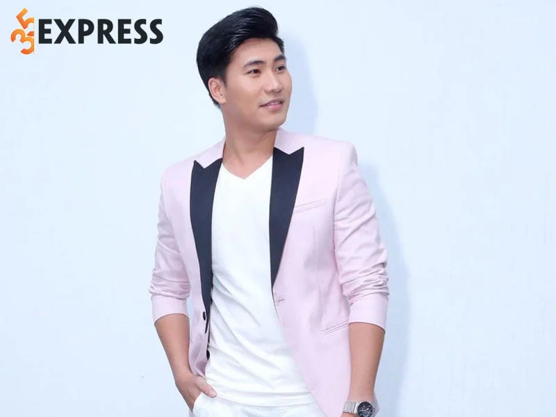 tom-tat-ly-lich-tieu-su-ca-si-hoang-ngoc-son-35express