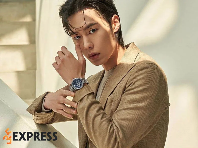 tom-tat-ly-lich-tieu-su-dien-vien-lee-jae-wook-35express