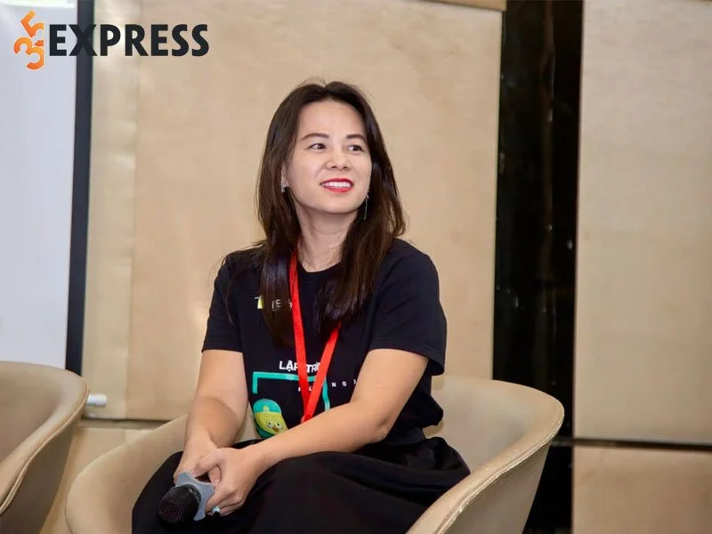 tom-tat-ly-lich-tieu-su-doanh-nhan-dao-lan-huong-35express