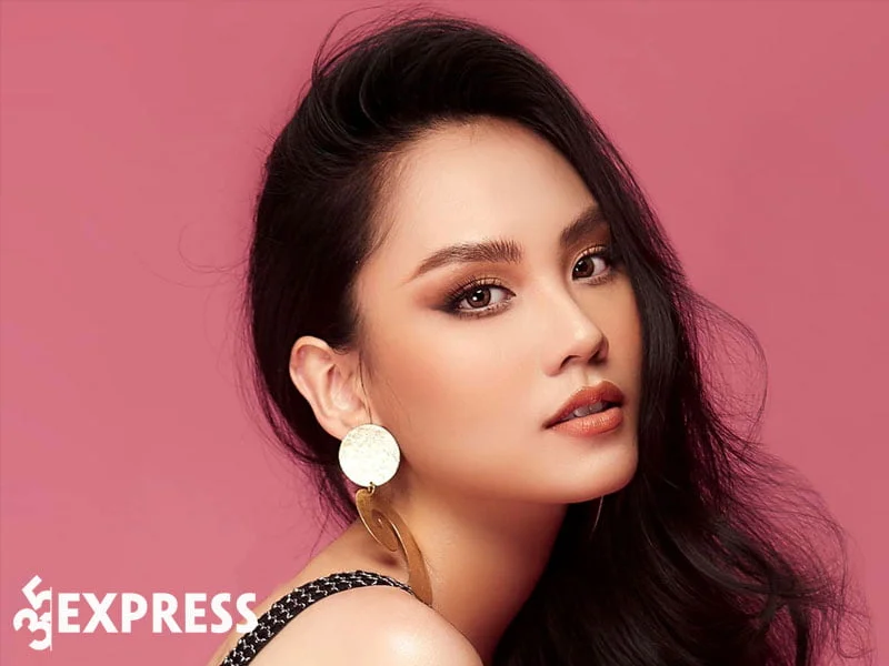 tom-tat-ly-lich-tieu-su-huynh-nguyen-mai-phuong-35express