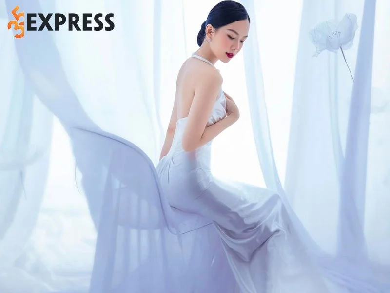 top-5-hoa-hau-viet-nam-pham-thi-phuong-quynh-len-xe-hoa-o-tuoi-22-35express