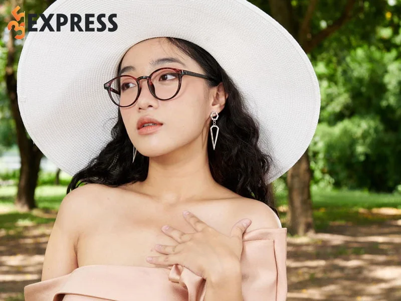 chi-xe-khong-co-y-dinh-kiem-tien-tu-tiktok-35express