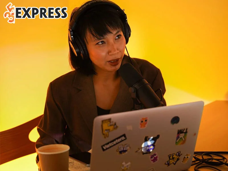 con-duong-hoc-van-va-su-nghiep-cua-mc-thuy-minh-4-35express