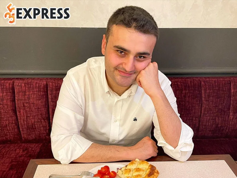 dau-bep-czn-burak-la-ai-1-35express
