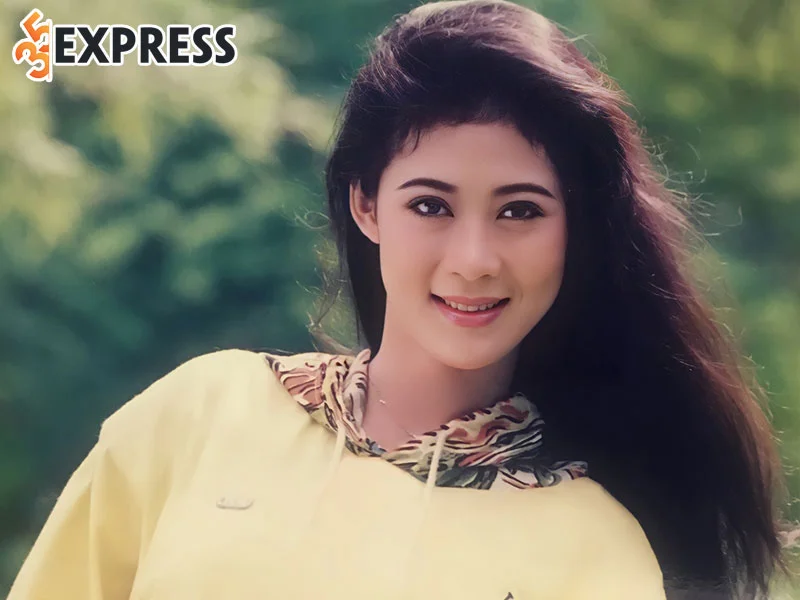 doi-tu-cua-de-nhat-my-nhan-diem-huong-35express