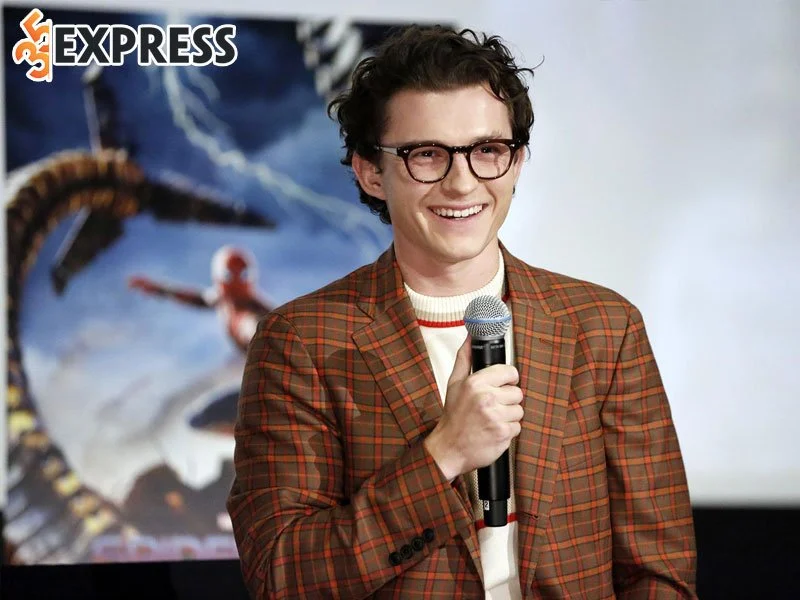 hanh-trinh-su-nghiep-dien-xuat-cua-tom-holland-1-35express