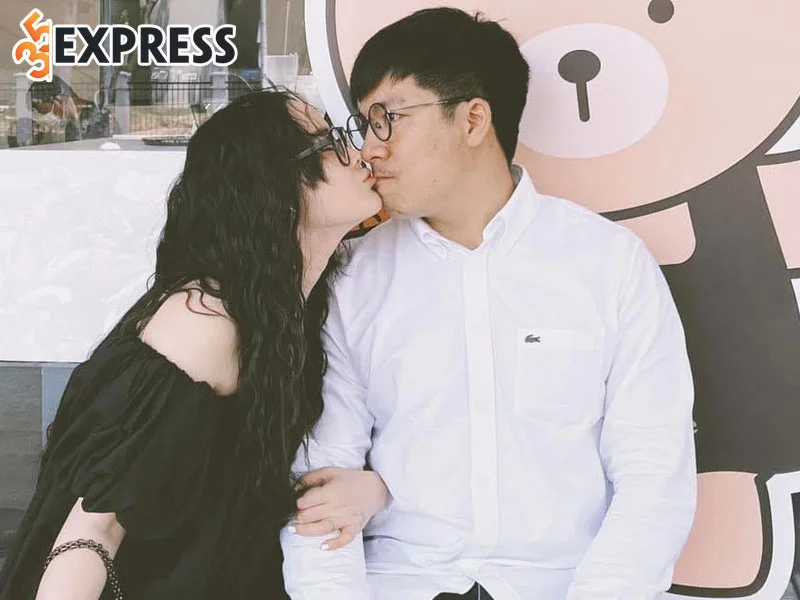 kalim-nguyen-vach-mat-chieu-tro-cua-hot-girl-lua-dao-ninh-thi-van-anh-35express