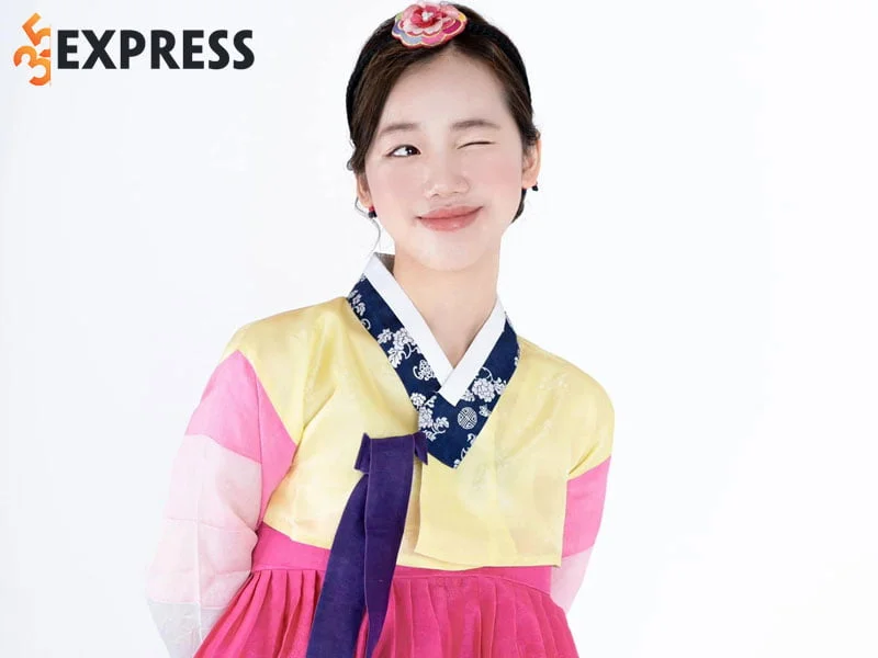 mot-so-hinh-anh-moi-nhat-cua-vlogger-ha-trang-meichan-4-35express