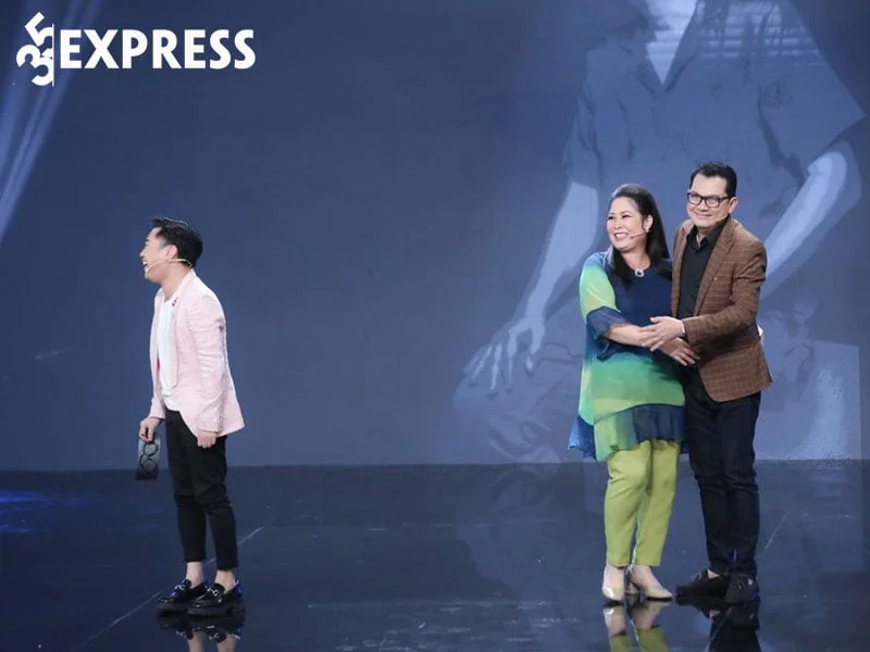 nghe-si-huu-chau-bat-ngo-tham-gia-ky-uc-vui-ve-35express