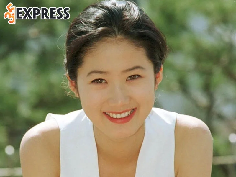shim-eun-ha-la-ai-1-35express