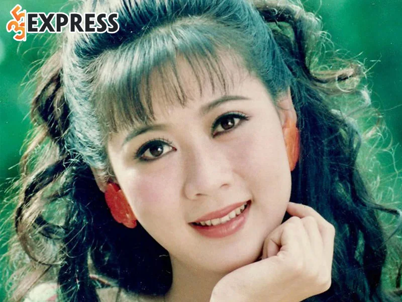 su-nghiep-cua-nu-dien-vien-gao-coi-diem-huong-35express