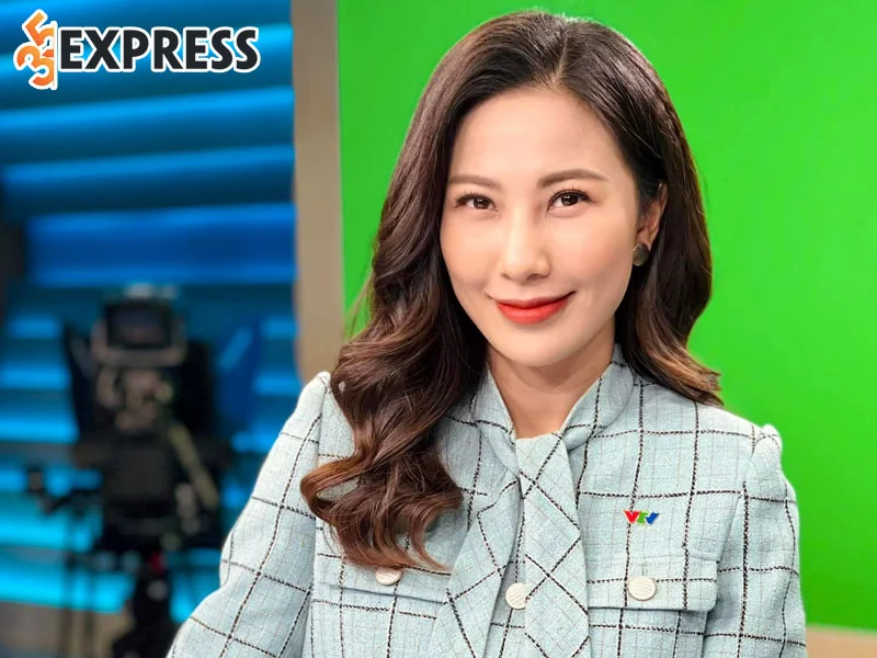tom-tat-ly-lich-tieu-su-btv-quynh-hoa-35express